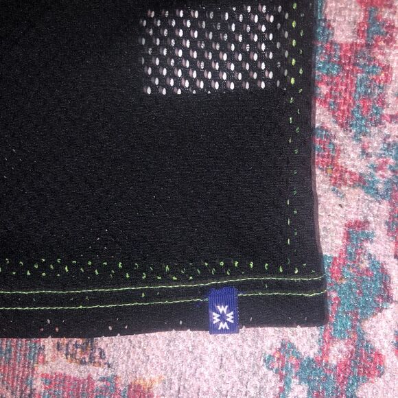 UO Black Mesh Tank w/Lime Green Contrast Stitching size L - Picture 3 of 6